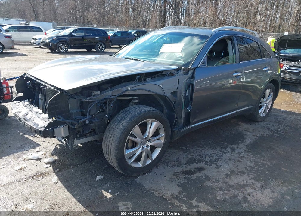 2016 INFINITI QX70 VIN: JN8CS1MU3GM130033