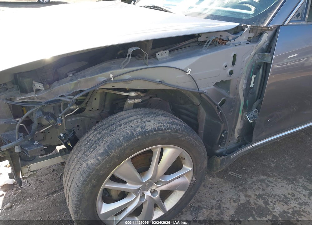 2016 INFINITI QX70 VIN: JN8CS1MU3GM130033