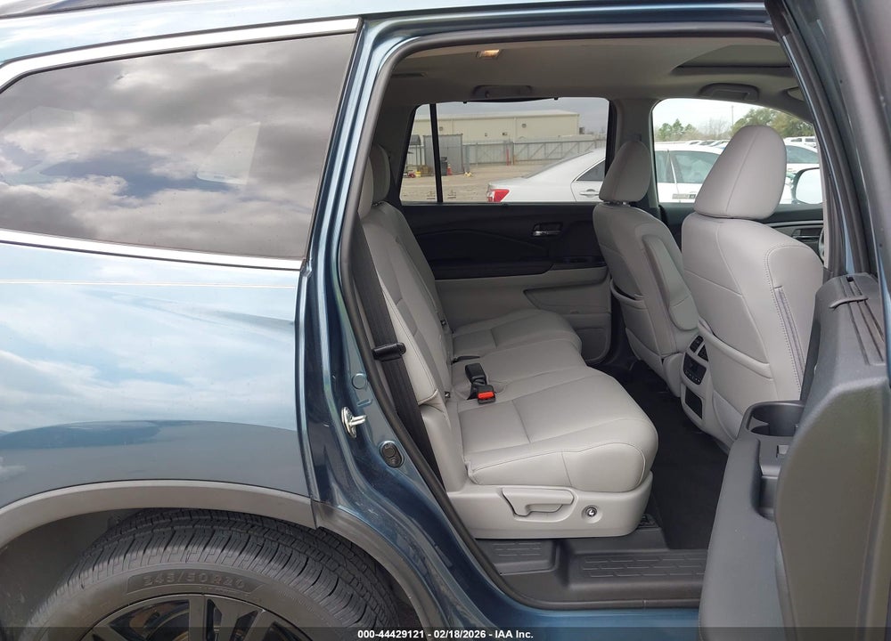 2021 HONDA PILOT 2WD SPECIAL EDITION VIN: 5FNYF5H25MB012799