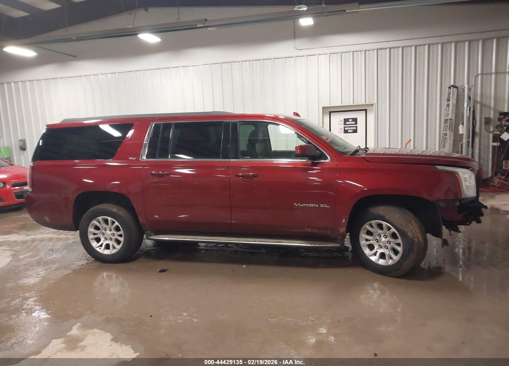2016 GMC YUKON XL SLT VIN: 1GKS2GKC0GR354629
