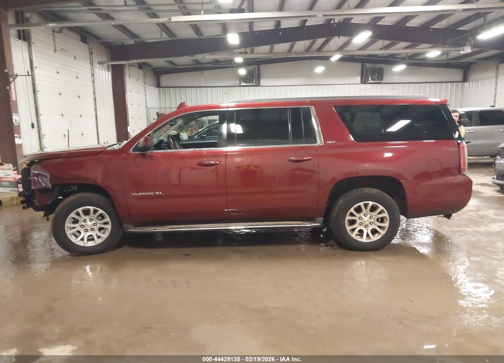 2016 GMC YUKON XL SLT VIN: 1GKS2GKC0GR354629