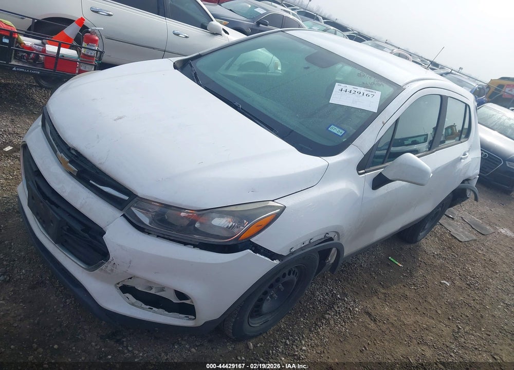 2018 CHEVROLET TRAX LS VIN: 3GNCJKSB9JL411672