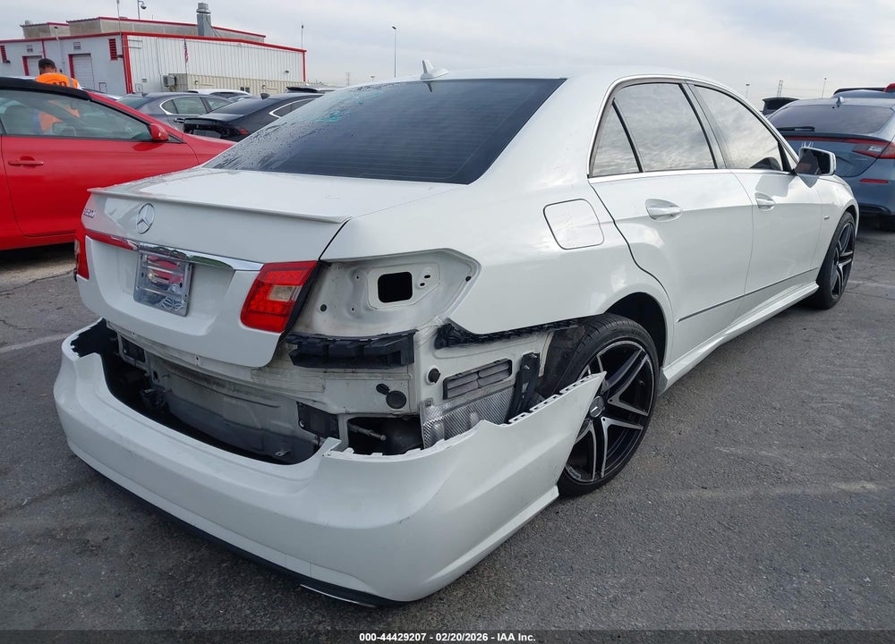 2012 MERCEDES-BENZ E 350 VIN: WDDHF5KB6CA612513