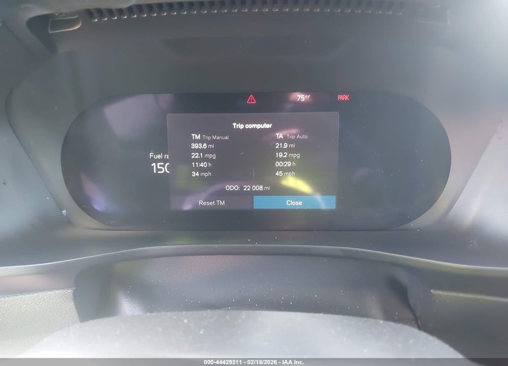 2023 VOLVO XC40 B5 ULTIMATE DARK THEME VIN: YV4L12UX0P2075032