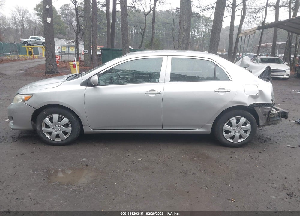 2010 TOYOTA COROLLA LE VIN: 2T1BU4EE0AC483182