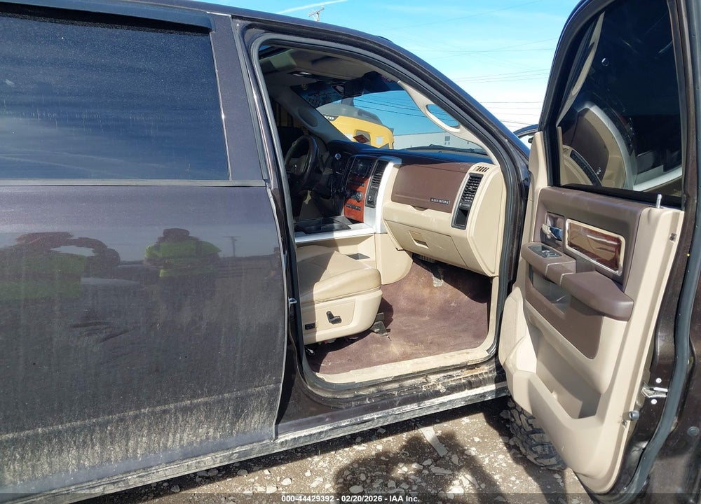 2010 DODGE RAM 2500 LARAMIE VIN: 3D7UT2CL1AG118216