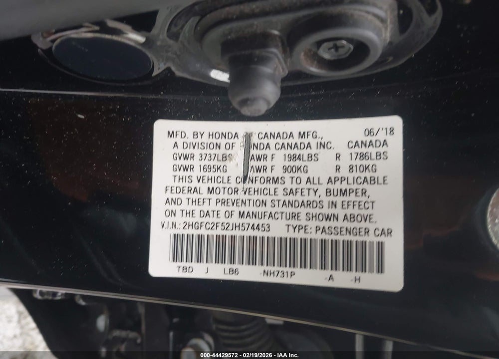 2018 HONDA CIVIC LX VIN: 2HGFC2F52JH574453