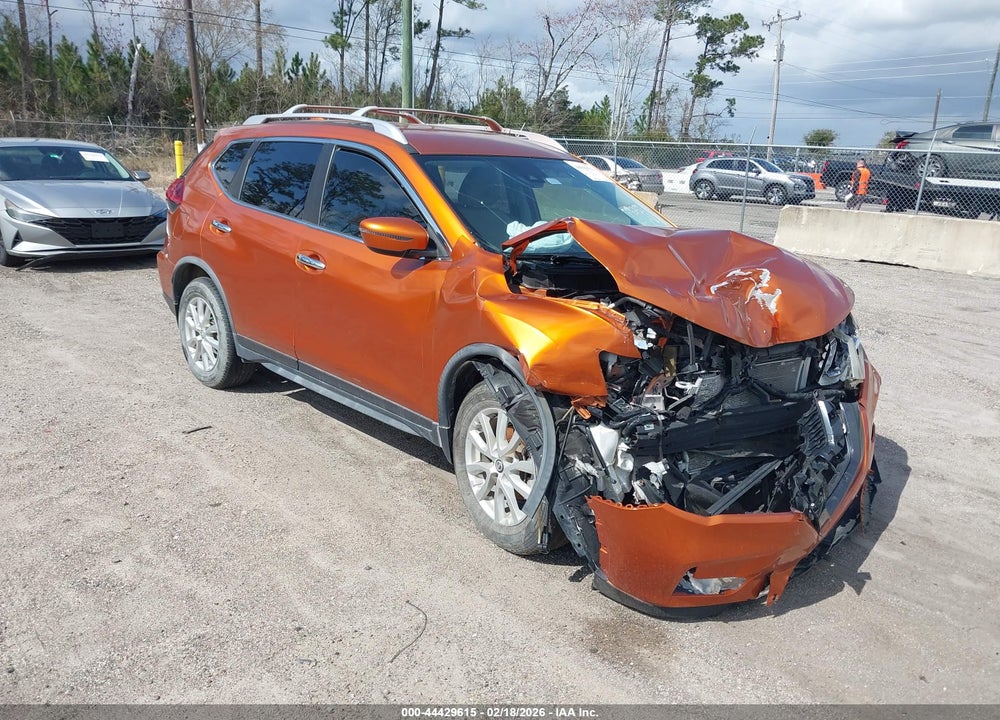 2020 NISSAN ROGUE SV FWD VIN: JN8AT2MT2LW006657
