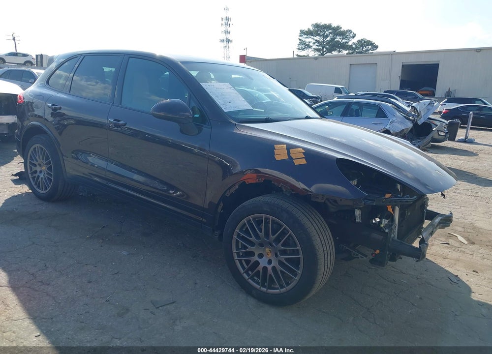 2018 PORSCHE CAYENNE PLATINUM EDITION VIN: WP1AA2A28JKA00958