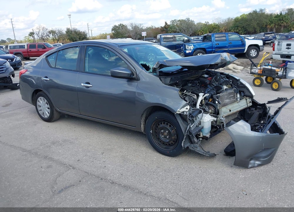 2019 NISSAN VERSA 1.6 SV VIN: 3N1CN7AP4KL824921