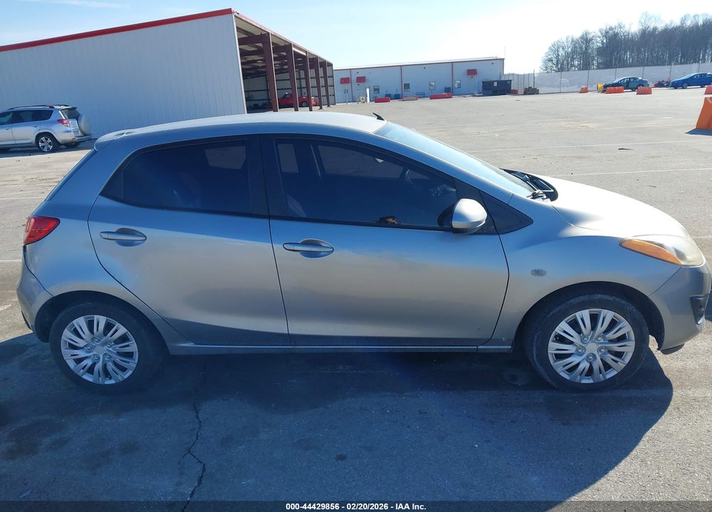 2011 MAZDA 2 SPORT VIN: JM1DE1HY3B0103368