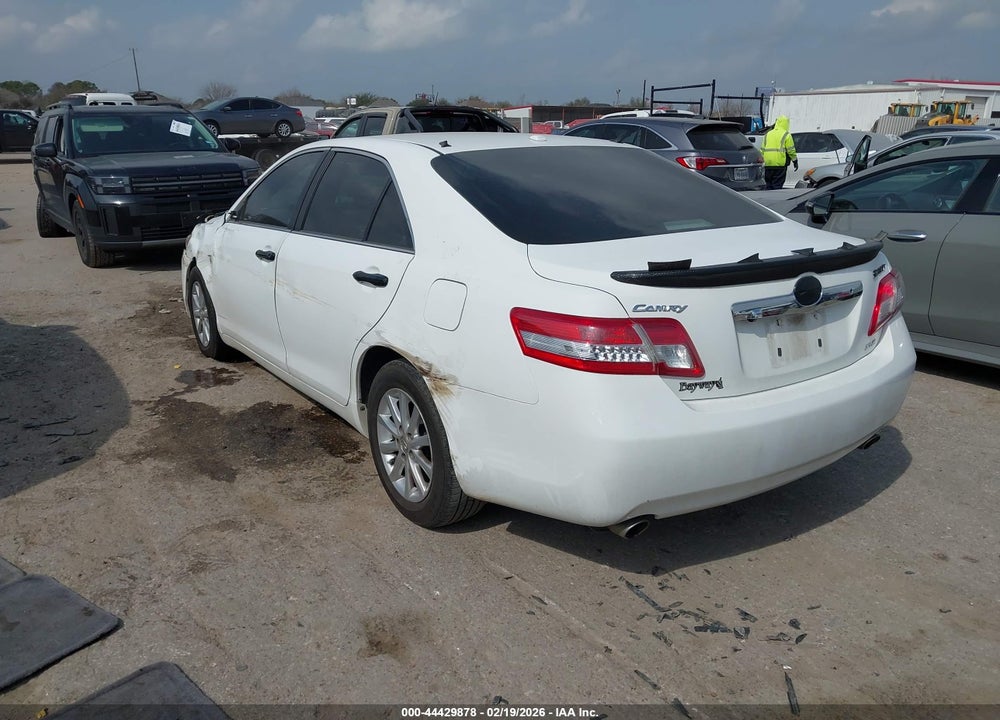 2011 TOYOTA CAMRY XLE V6 VIN: 4T1BK3EK9BU631612