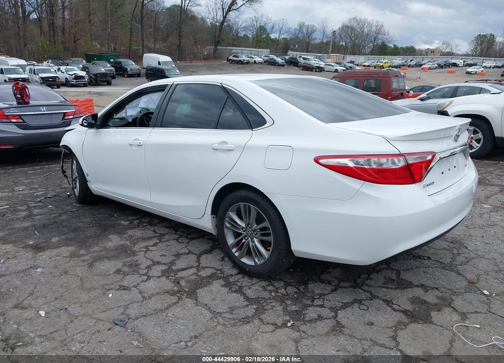2016 TOYOTA CAMRY SE VIN: 4T1BF1FK3GU131024