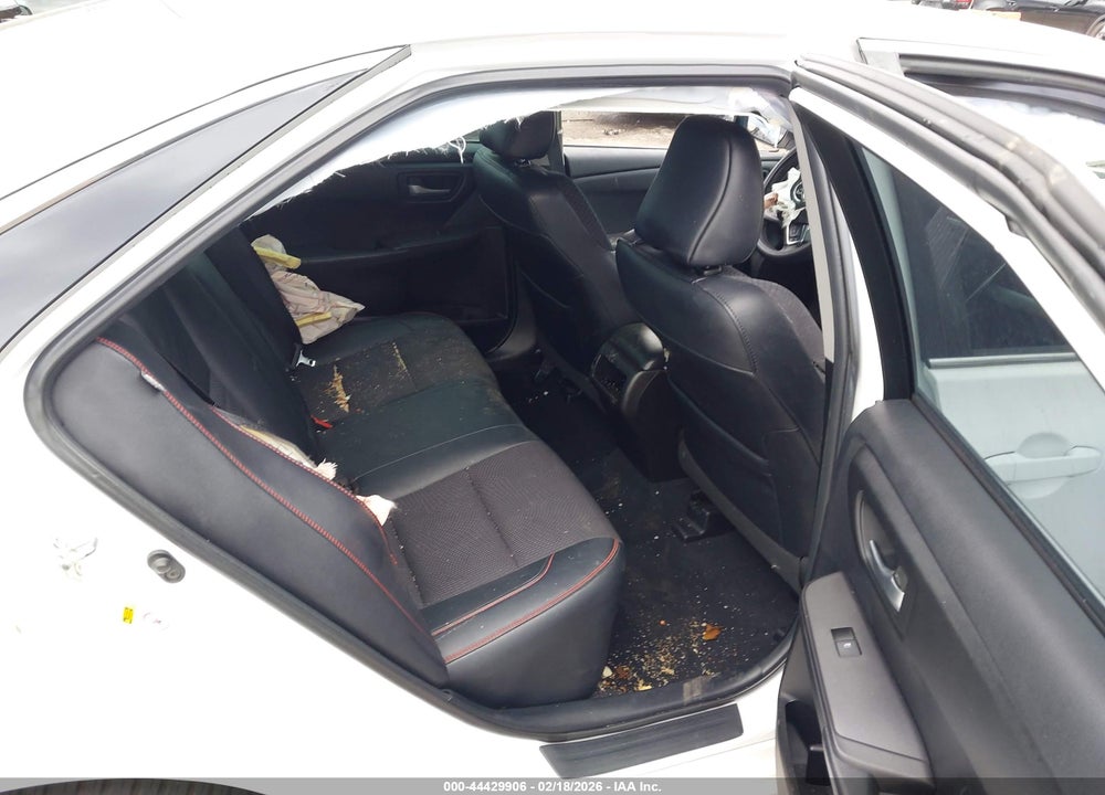2016 TOYOTA CAMRY SE VIN: 4T1BF1FK3GU131024