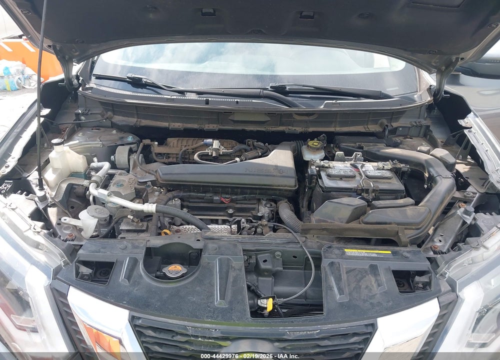 2019 NISSAN ROGUE S VIN: JN8AT2MV2KW376667