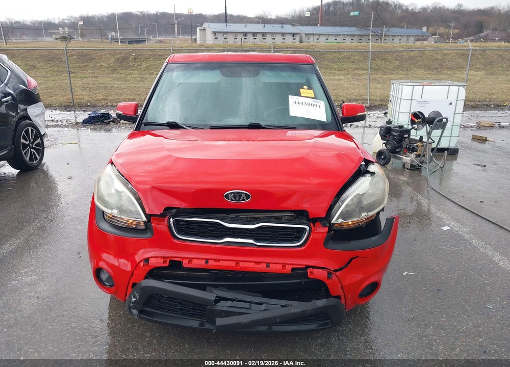 2012 KIA SOUL + VIN: KNDJT2A61C7413079