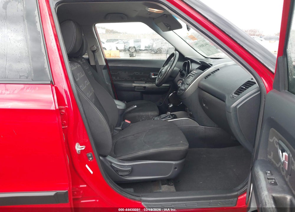 2012 KIA SOUL + VIN: KNDJT2A61C7413079