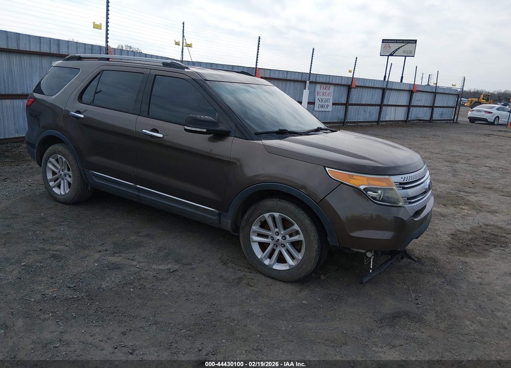 2015 FORD EXPLORER XLT VIN: 1FM5K7D82FGC47993