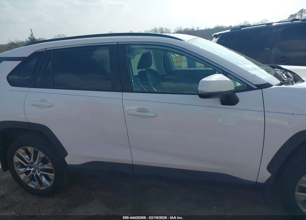 2020 TOYOTA RAV4 XLE PREMIUM VIN: 2T3C1RFV8LW097790