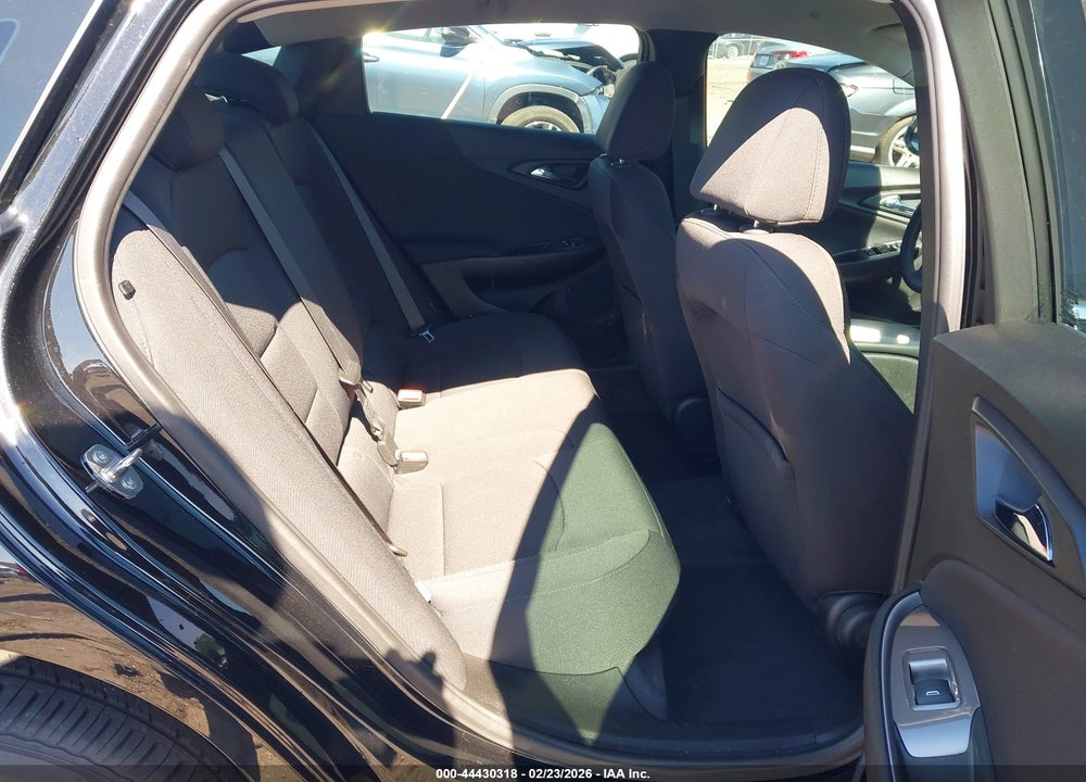 2019 CHEVROLET MALIBU 1FL VIN: 1G1ZC5ST3KF207803