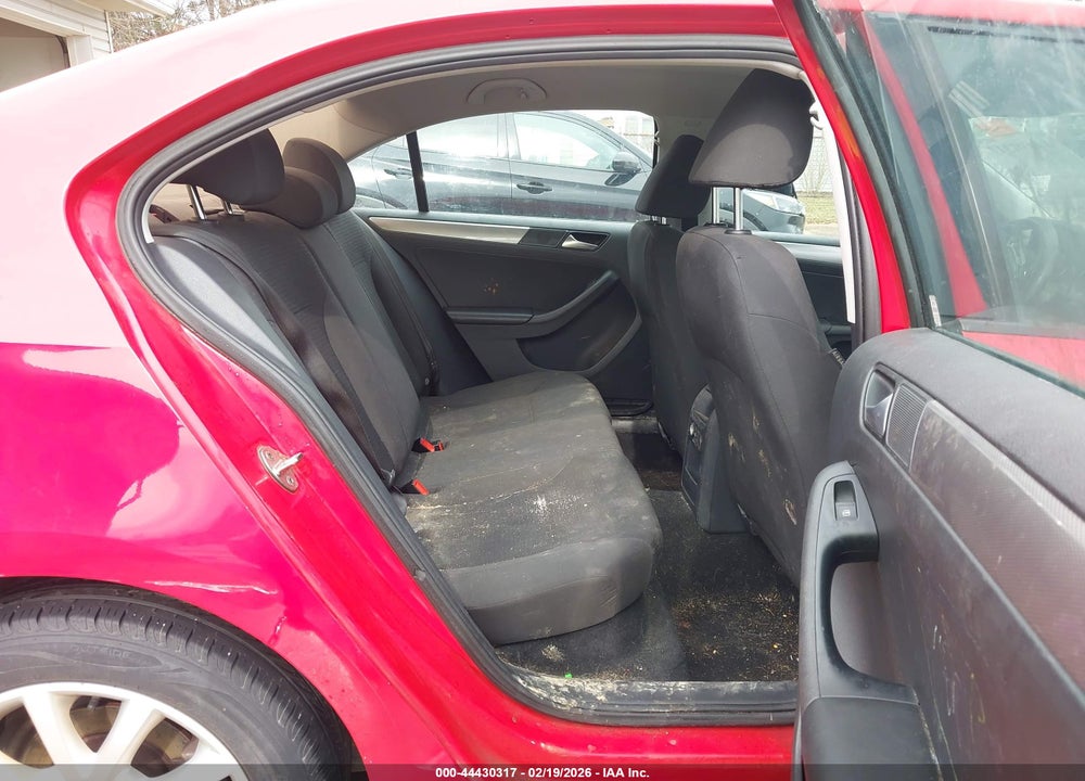 2015 VOLKSWAGEN JETTA 1.8T SE VIN: 3VWD17AJ3FM274729