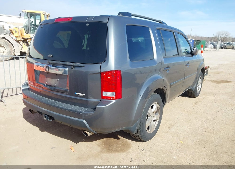 2011 HONDA PILOT EX-L VIN: 5FNYF3H74BB054457