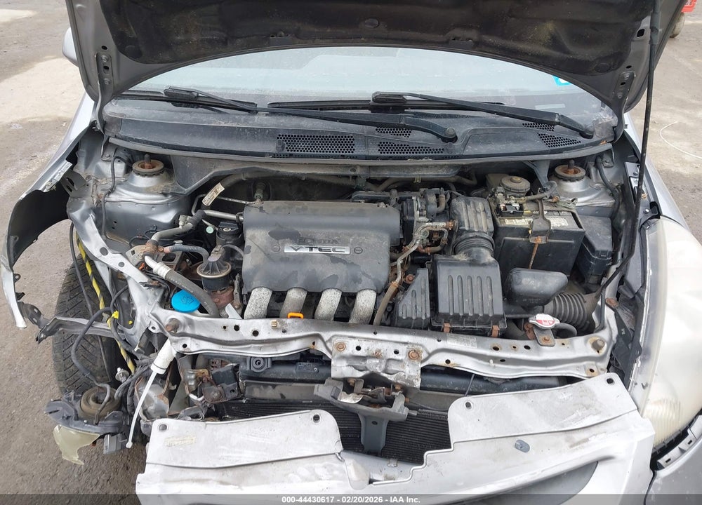2008 HONDA FIT VIN: JHMGD38408S017598