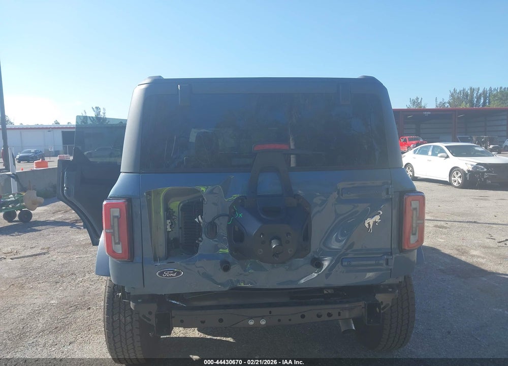 2025 FORD BRONCO OUTER BANKS VIN: 1FMDE8BH8SLB17777