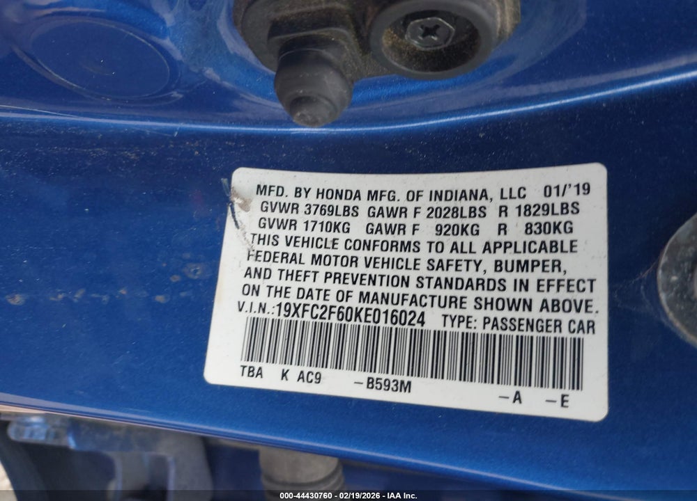 2019 HONDA CIVIC LX VIN: 19XFC2F60KE016024