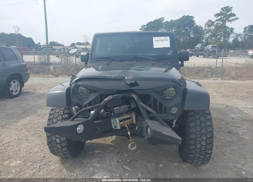 2014 JEEP WRANGLER UNLIMITED FREEDOM EDITION VIN: 1C4BJWDG2EL172424