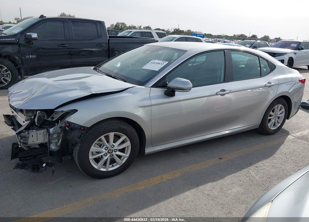 2025 TOYOTA CAMRY LE VIN: 4T1DAACK2SU604738