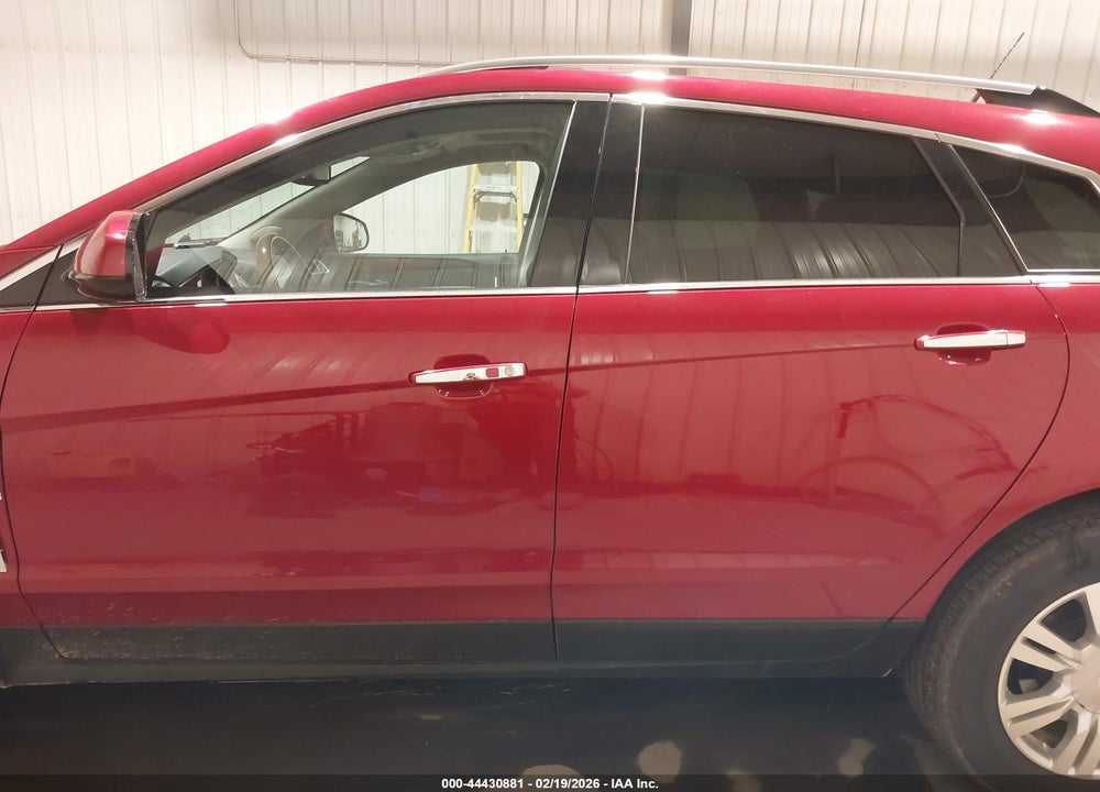 2011 CADILLAC SRX LUXURY COLLECTION VIN: 3GYFNAEY1BS557246