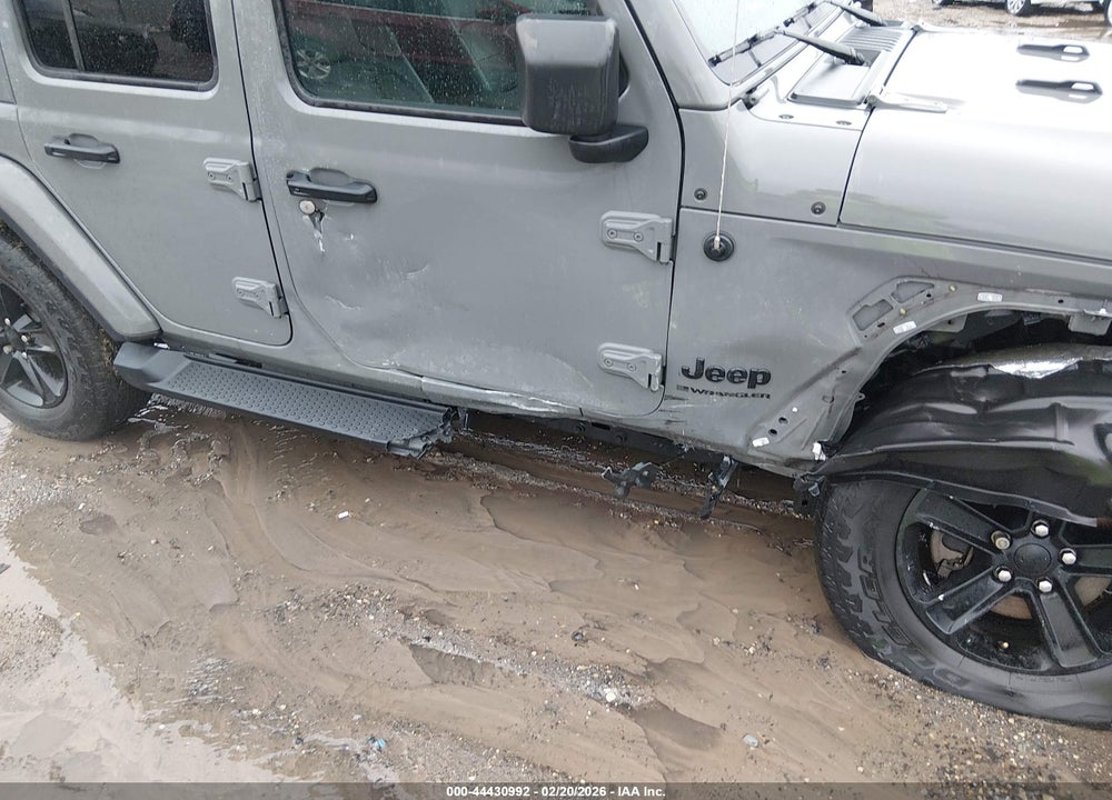 2023 JEEP WRANGLER 4-DOOR SAHARA ALTITUDE 4X4 VIN: 1C4HJXENXPW619743