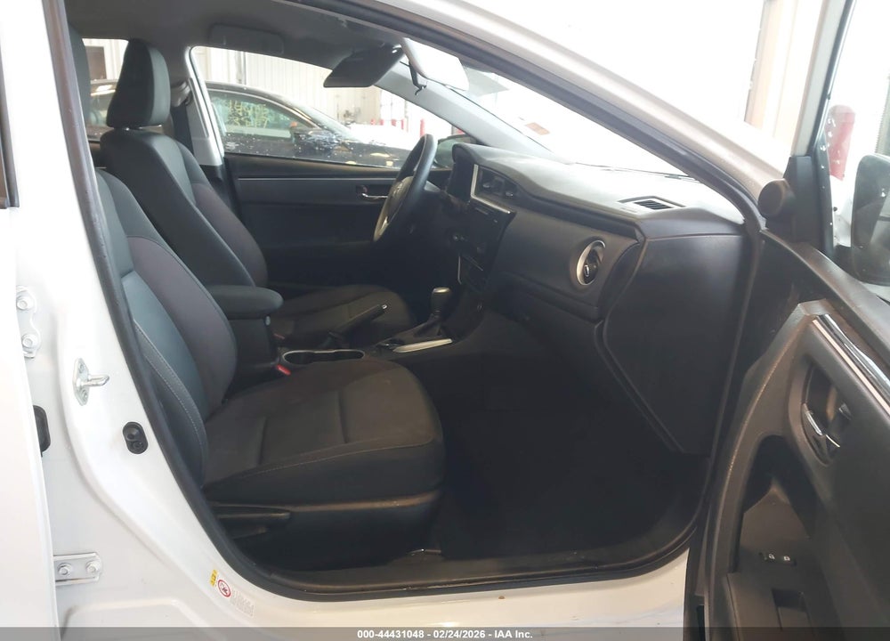 2017 TOYOTA COROLLA LE VIN: 5YFBURHE8HP718785