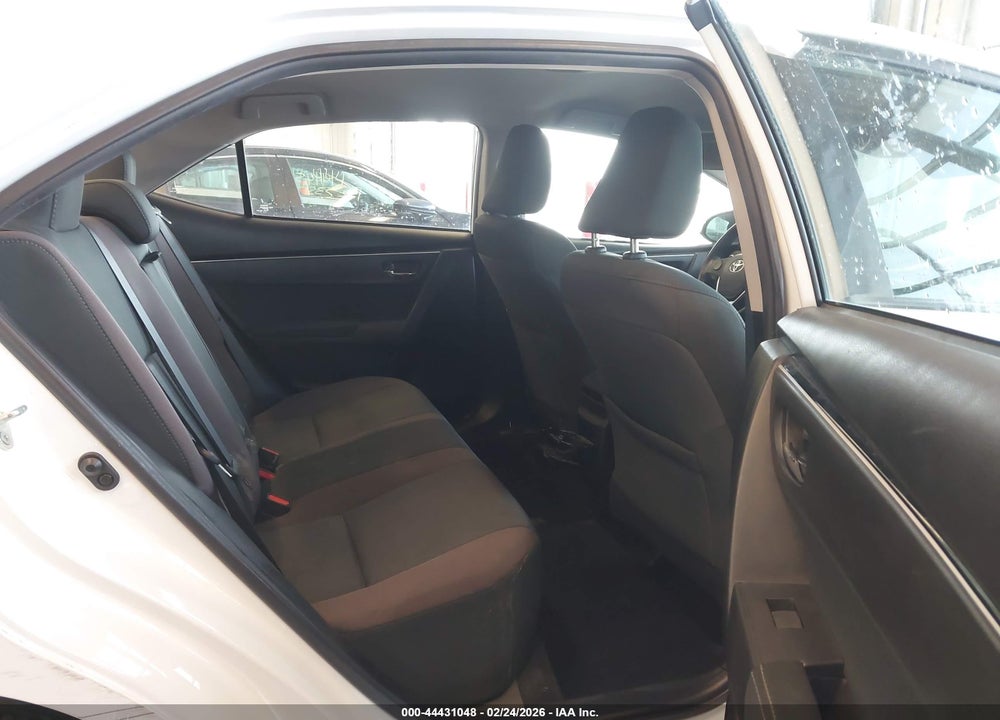 2017 TOYOTA COROLLA LE VIN: 5YFBURHE8HP718785