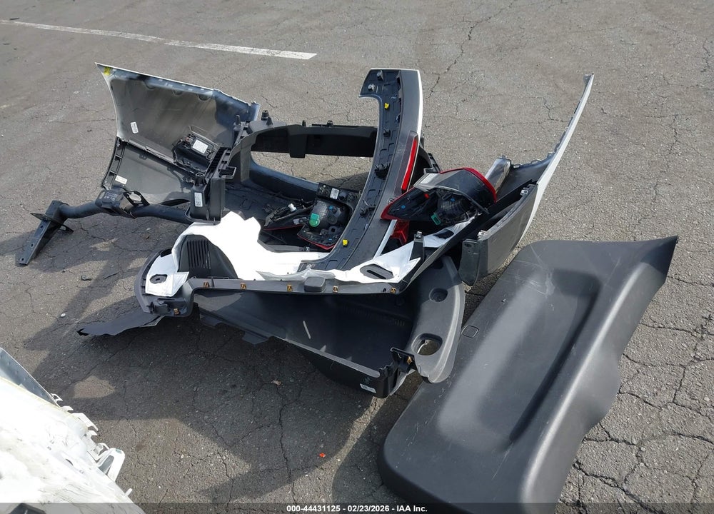 2019 CHEVROLET EQUINOX LT VIN: 3GNAXLEX7KS678948