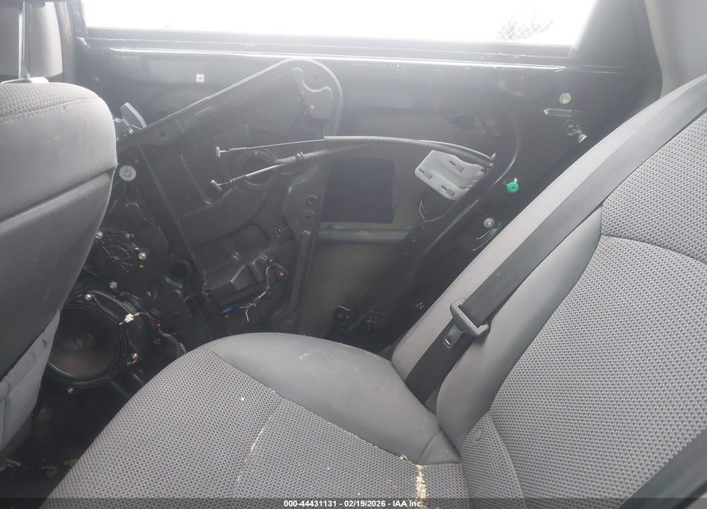 2013 HYUNDAI SONATA GLS VIN: 5NPEB4AC1DH682394