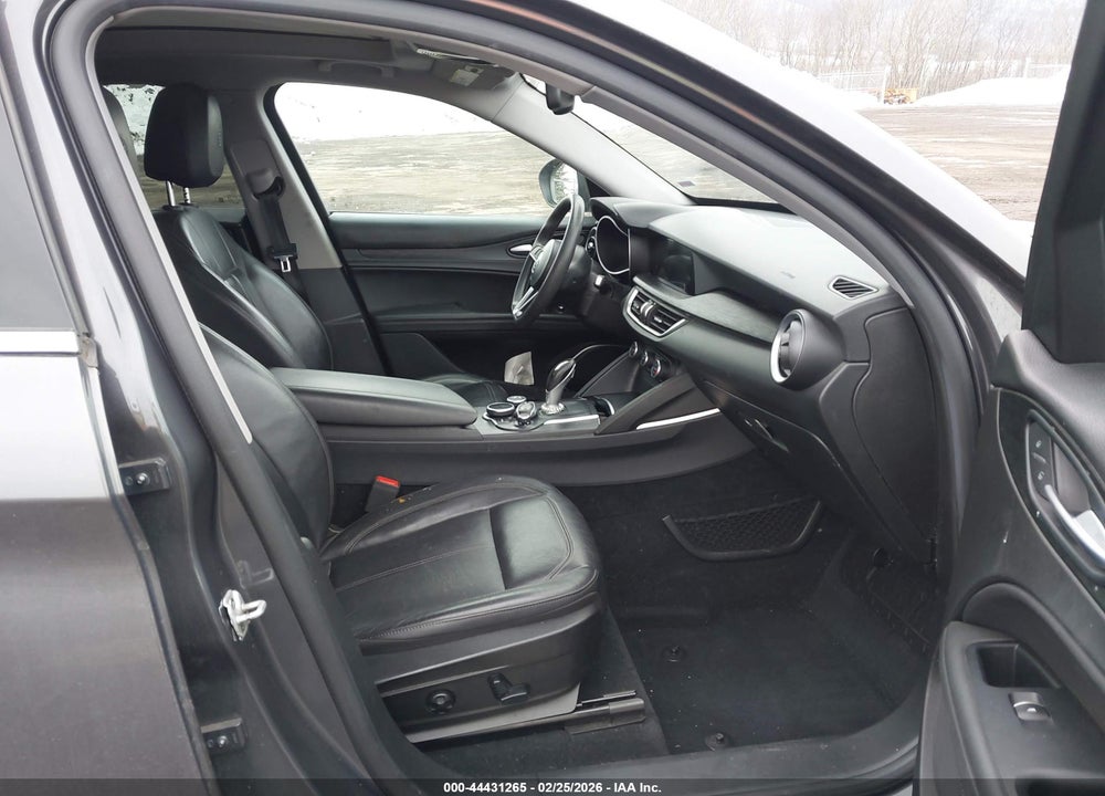 2019 ALFA ROMEO STELVIO AWD VIN: ZASPAKAN3K7C32370