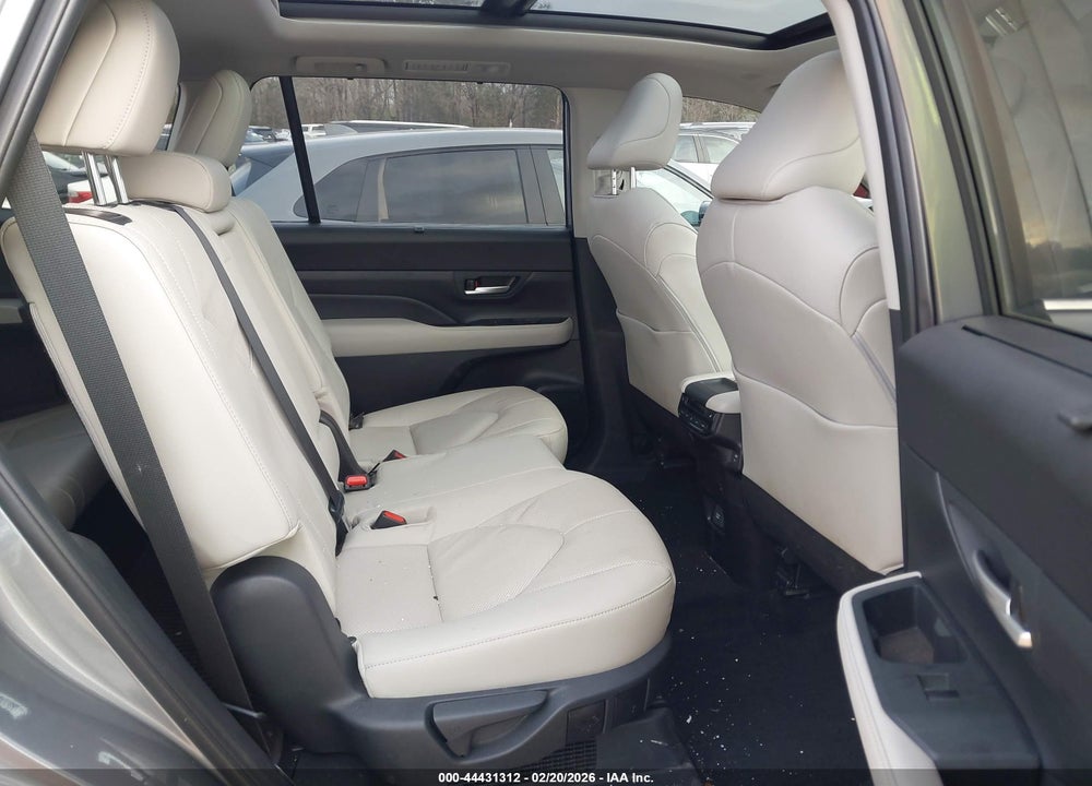 2025 TOYOTA GRAND HIGHLANDER HYBRID LIMITED VIN: 5TDACAB54SS059420