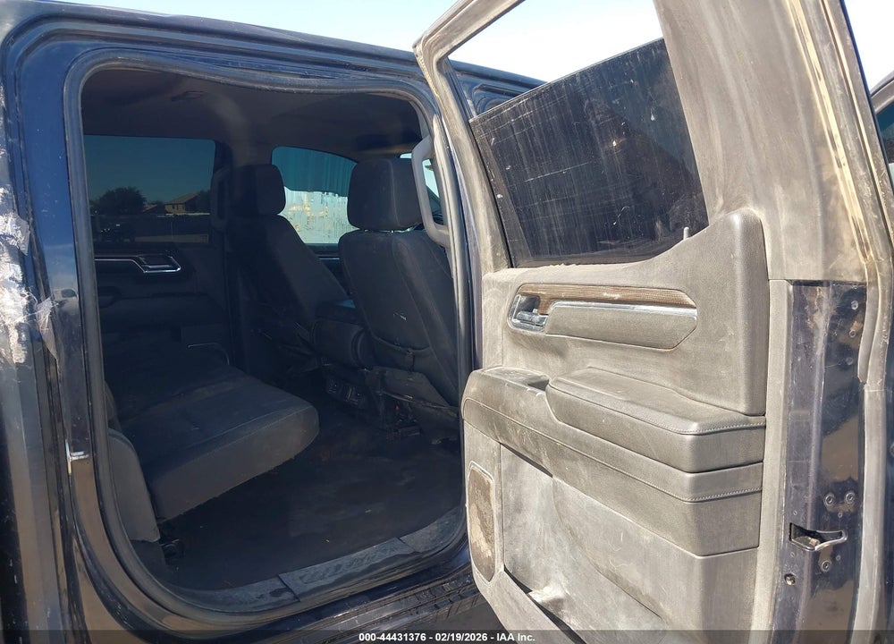 2023 CHEVROLET SILVERADO 1500 4WD  STANDARD BED LT VIN: 1GCUDDED9PZ314549