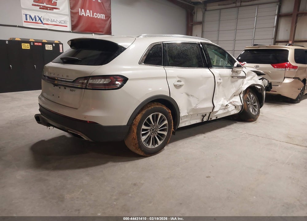 2020 LINCOLN NAUTILUS STANDARD VIN: 2LMPJ6J97LBL02092