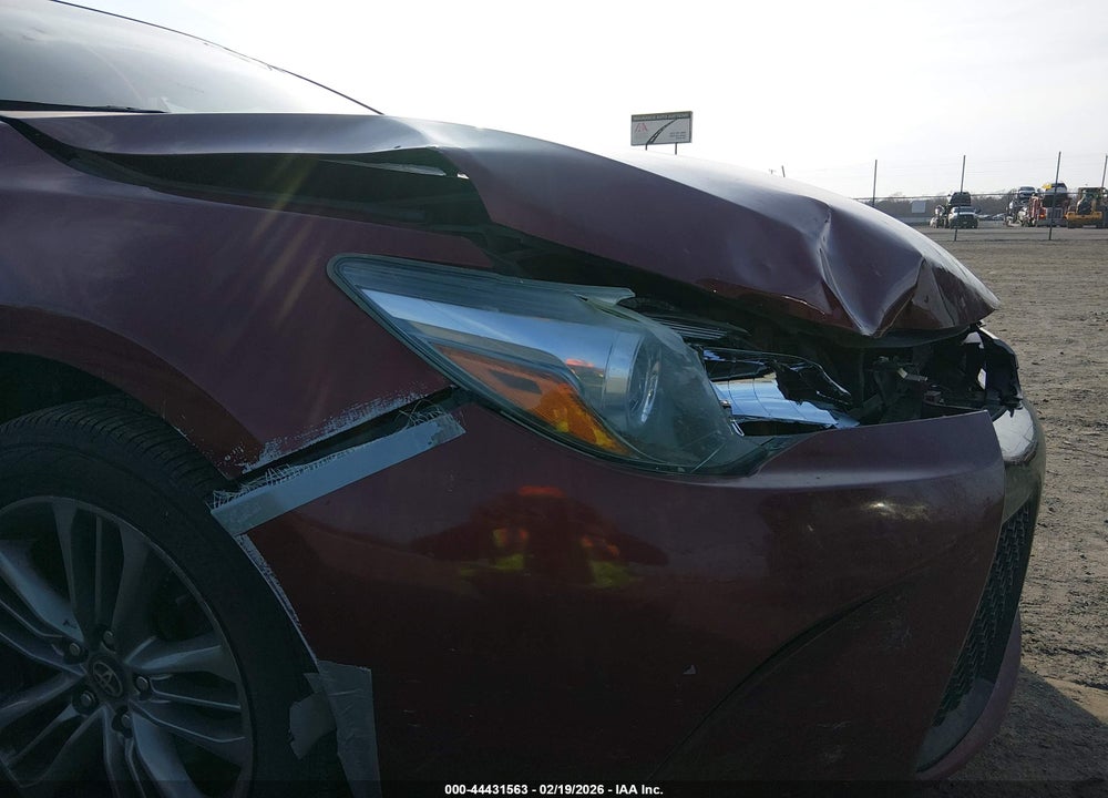 2017 TOYOTA CAMRY SE VIN: 4T1BF1FK5HU681925