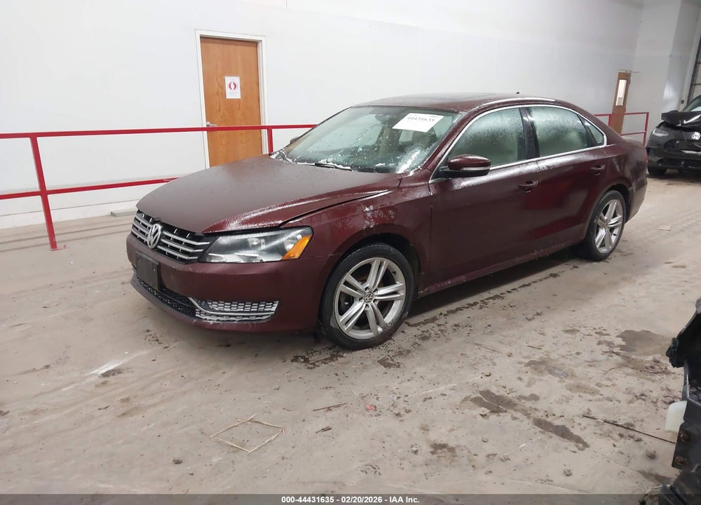 2014 VOLKSWAGEN PASSAT 2.0L TDI SE VIN: 1VWBN7A32EC038781
