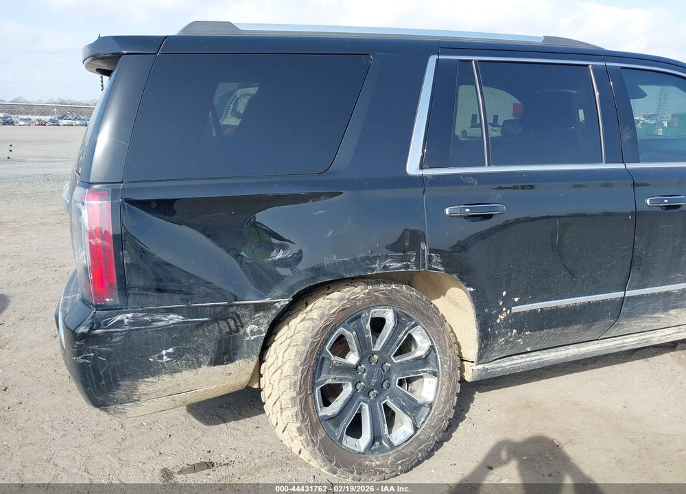 2018 GMC YUKON DENALI VIN: 1GKS2CKJ9JR340534