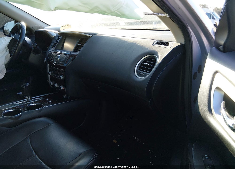 2015 NISSAN PATHFINDER PLATINUM VIN: 5N1AR2MN6FC660560