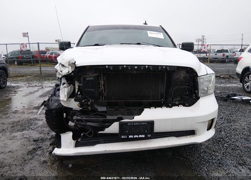 2013 RAM 1500 EXPRESS VIN: 3C6JR6AT0DG501663