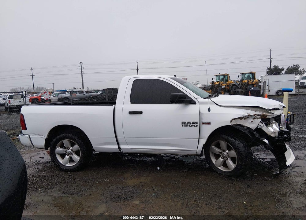 2013 RAM 1500 EXPRESS VIN: 3C6JR6AT0DG501663