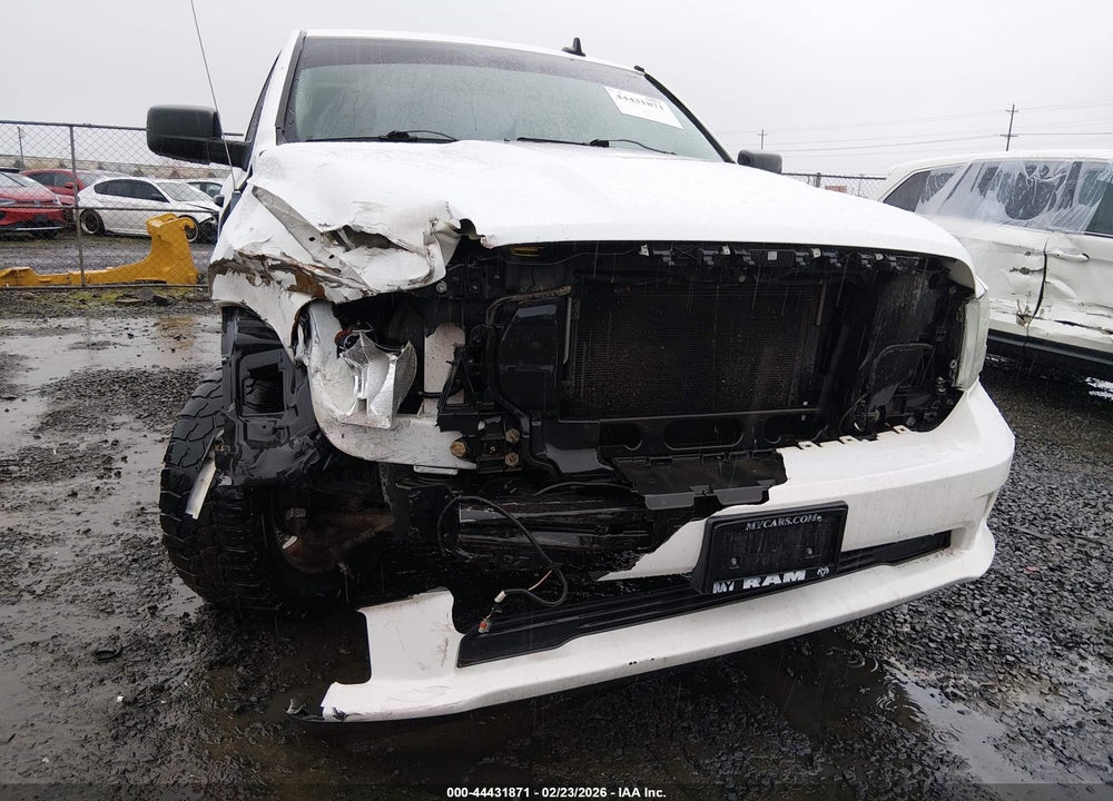 2013 RAM 1500 EXPRESS VIN: 3C6JR6AT0DG501663
