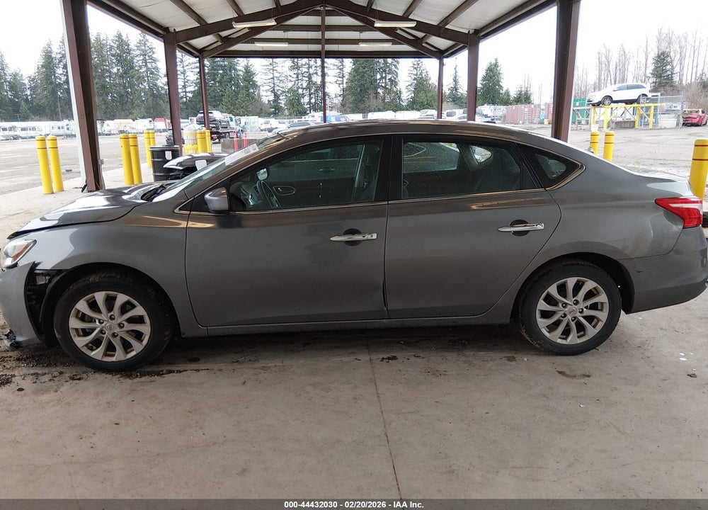 2018 NISSAN SENTRA SV VIN: 3N1AB7AP1JY284235