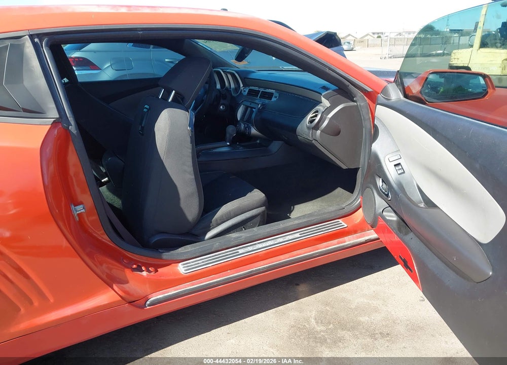 2013 CHEVROLET CAMARO 2LS VIN: 2G1FA1E32D9124145